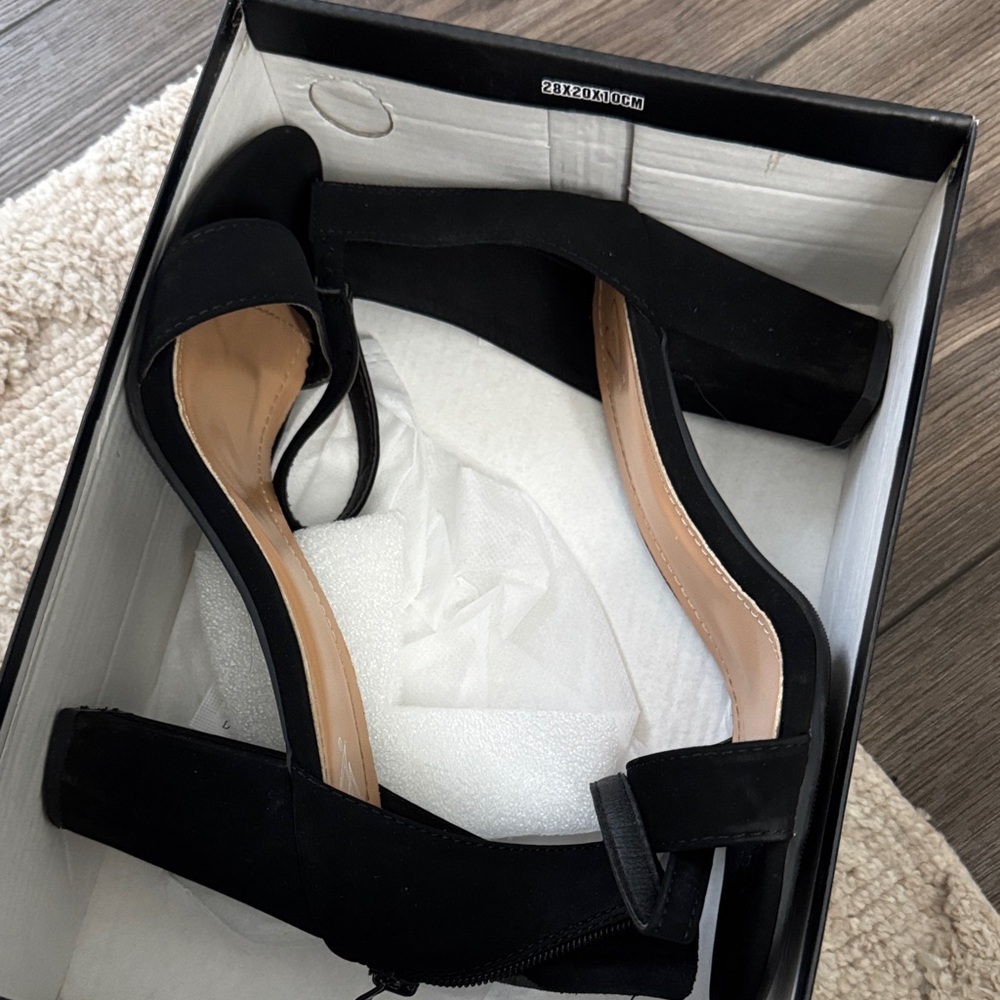 Elegant Black Women's Heels